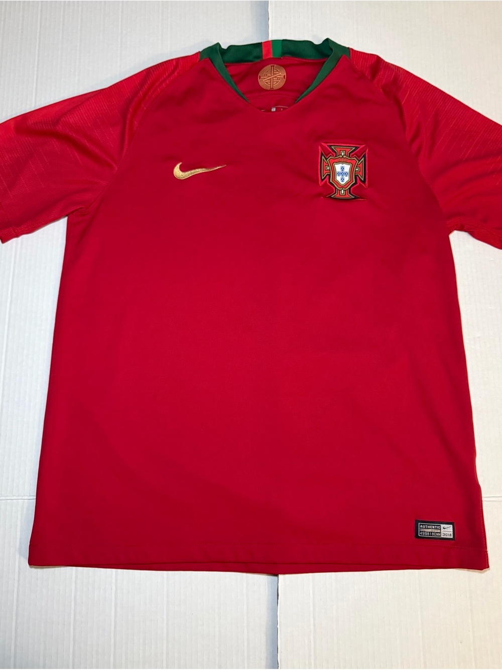 Nike Portugal 2018 World Cup Red Home Soccer Football Jersey Size L